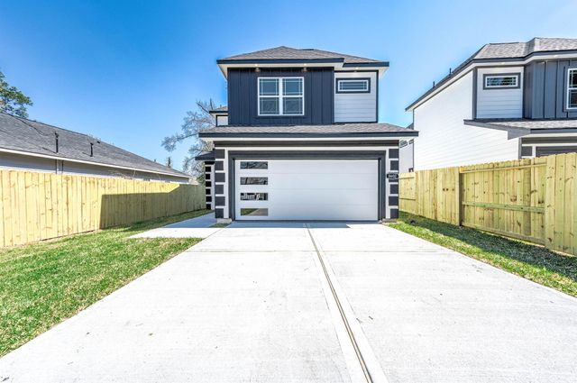 8602 Hoffman Street, Houston, TX 77016