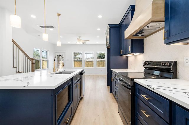 8602 Hoffman Street, Houston, TX 77016