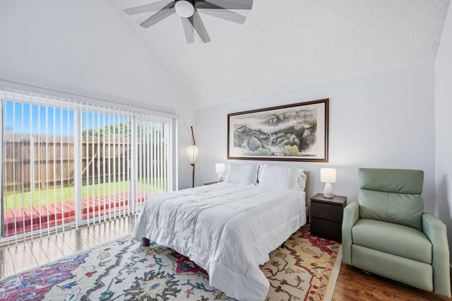 12800 Briar Forest Drive 106, Houston, TX 77077