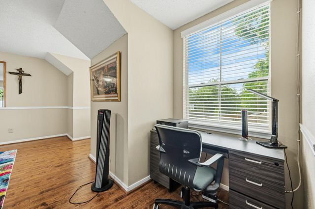 12800 Briar Forest Drive 106, Houston, TX 77077