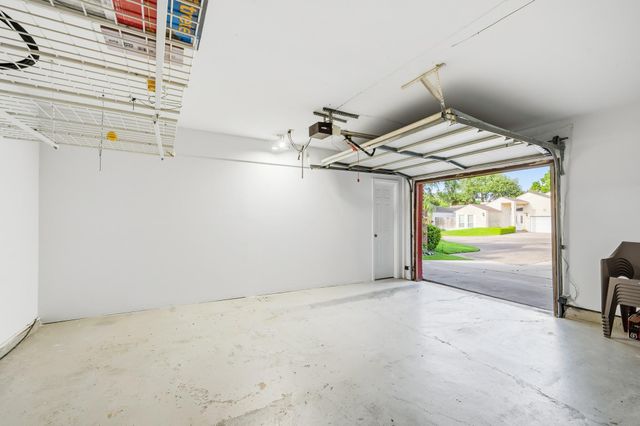 12800 Briar Forest Drive 106, Houston, TX 77077