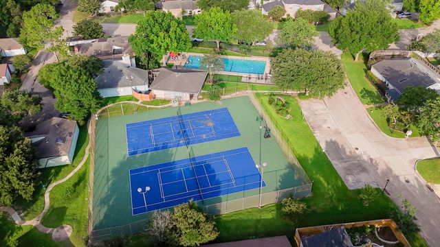 12800 Briar Forest Drive 106, Houston, TX 77077