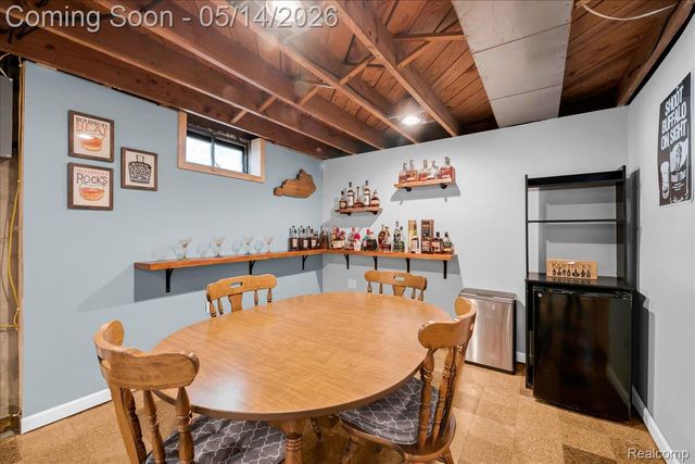 900 N Edison Avenue, Royal Oak, MI 48067