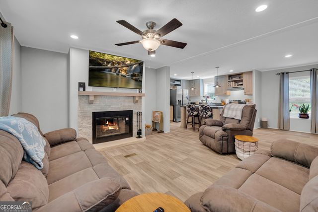 220 Trout Drive, Lavonia, GA 30553