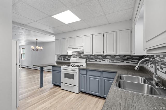 28 Van Buren Street 1, Warwick, NY 10990