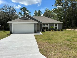 1808 W Linden Drive, Dunnellon, FL 34434