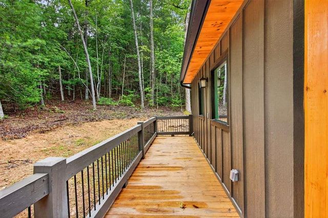 208 McClure Way, Blue Ridge, GA 30513