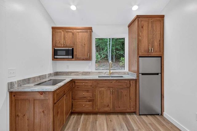 208 McClure Way, Blue Ridge, GA 30513