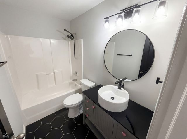 11987 Bird Key Boulevard, Fishers, IN 46037