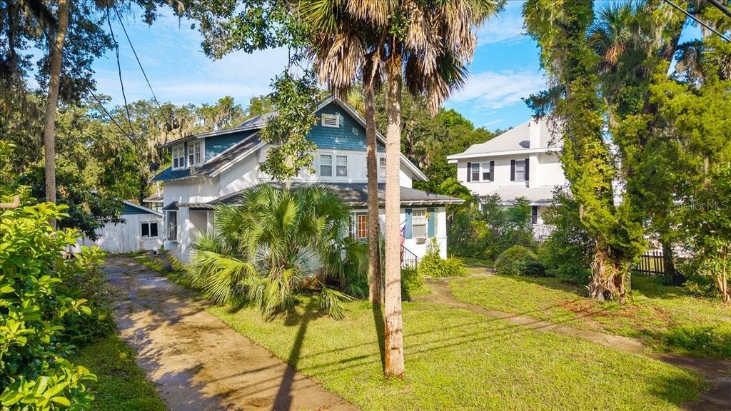 Image 7 of property listing at 1116 MAGNOLIA STREET, New Smyrna Beach, FL 32168