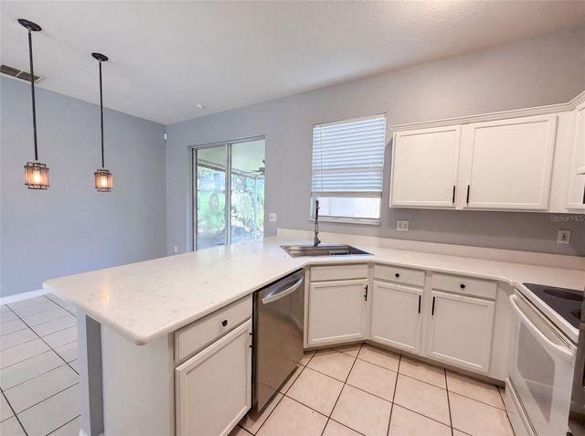 826 HILLY BEND DRIVE, Apopka, FL 32712