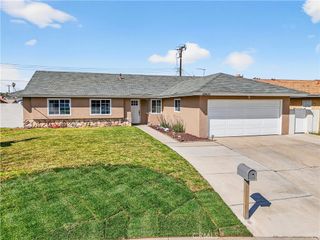 12671 Hollyglen, Riverside, CA 92503