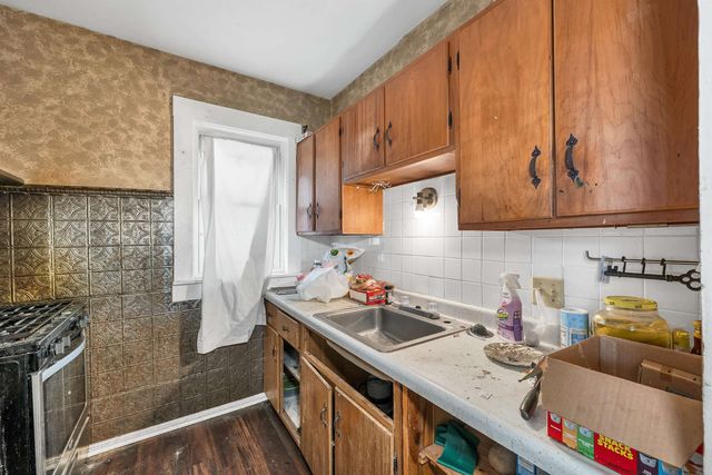 226 Lafayette Street, Manchester, NH 03102