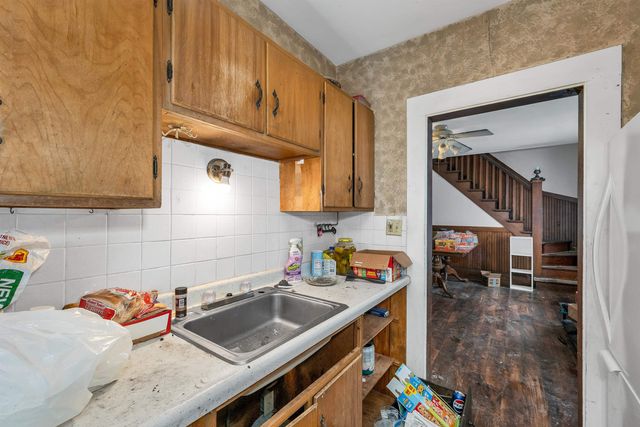 226 Lafayette Street, Manchester, NH 03102