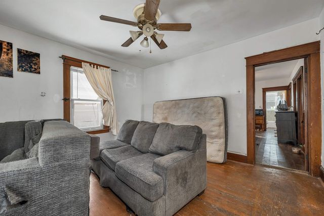 226 Lafayette Street, Manchester, NH 03102