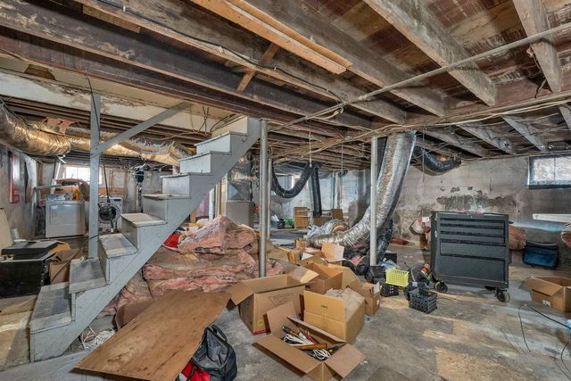 226 Lafayette Street, Manchester, NH 03102