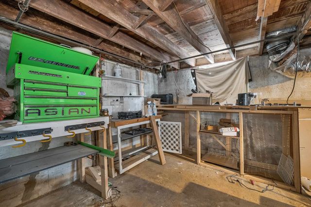 226 Lafayette Street, Manchester, NH 03102