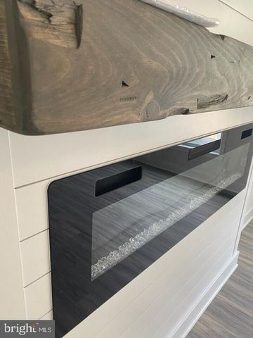 4230 LAKEVIEW PKWY, Locust Grove, VA 22508