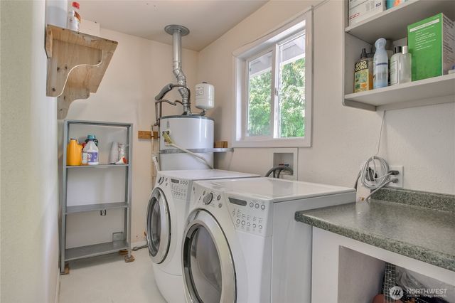 16817 15th Avenue NE, Shoreline, WA 98155
