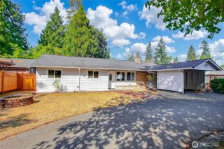 16817 15th Avenue NE, Shoreline, WA 98155