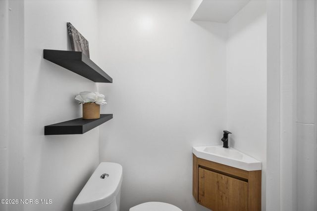 5143 Fairgreen Drive, Toledo, OH 43613