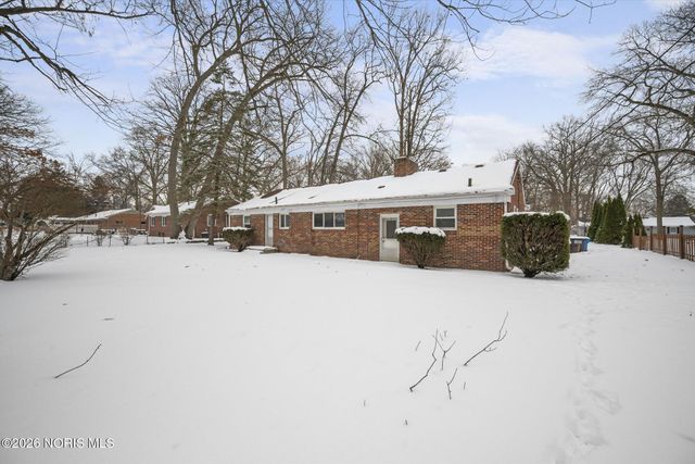 5143 Fairgreen Drive, Toledo, OH 43613