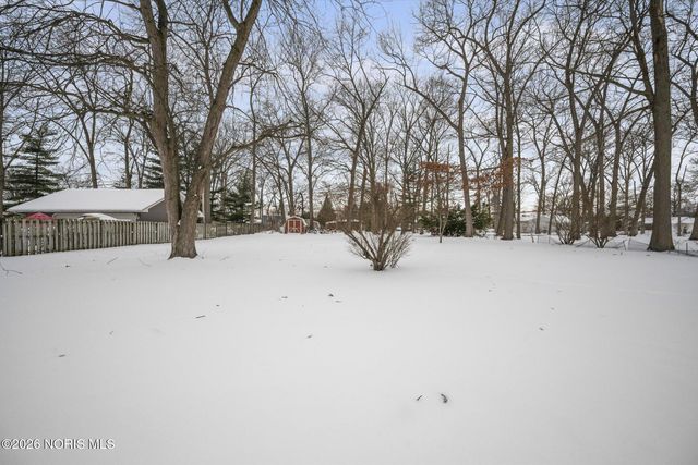 5143 Fairgreen Drive, Toledo, OH 43613