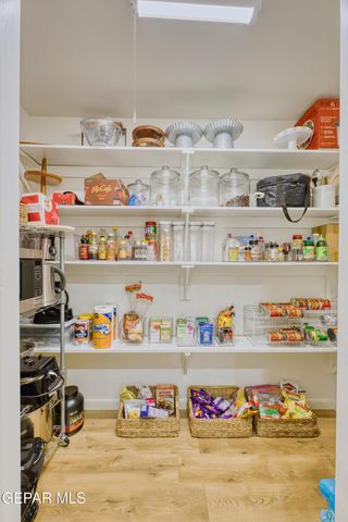 10528 Saigon Drive, El Paso, TX 79925