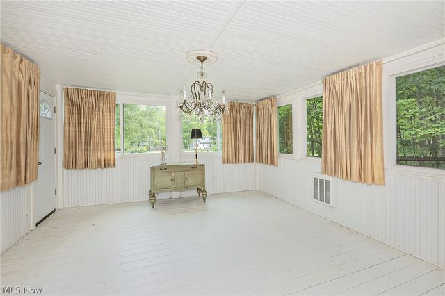 15879 Hemlock Road, Chagrin Falls, OH 44022