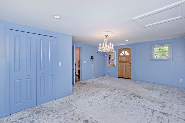 15879 Hemlock Road, Chagrin Falls, OH 44022
