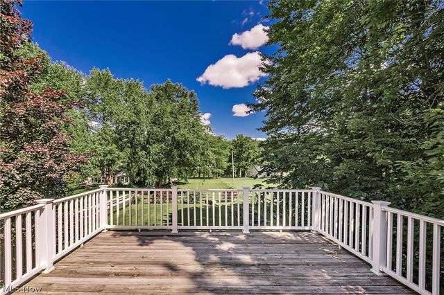 15879 Hemlock Road, Chagrin Falls, OH 44022