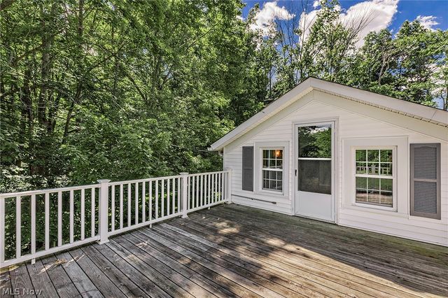 15879 Hemlock Road, Chagrin Falls, OH 44022