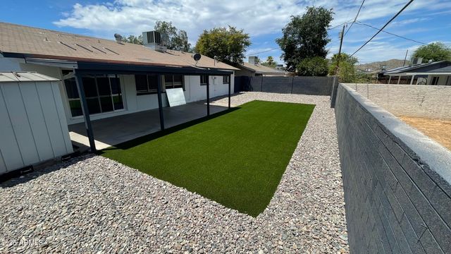 3232 E EMILE ZOLA Avenue, Phoenix, AZ 85032