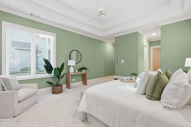 8 Queens Way, Hilton Head Island, SC 29928