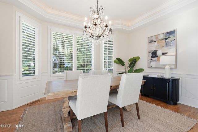 8 Queens Way, Hilton Head Island, SC 29928