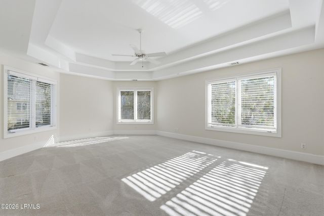 8 Queens Way, Hilton Head Island, SC 29928