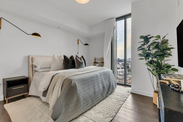 1212 Laurel St Apt 1815, Nashville, TN 37203