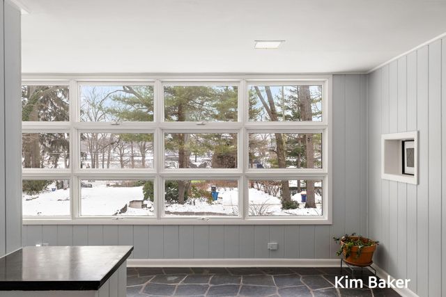 17708 Oakwood Drive, Spring Lake Twp, MI 49456