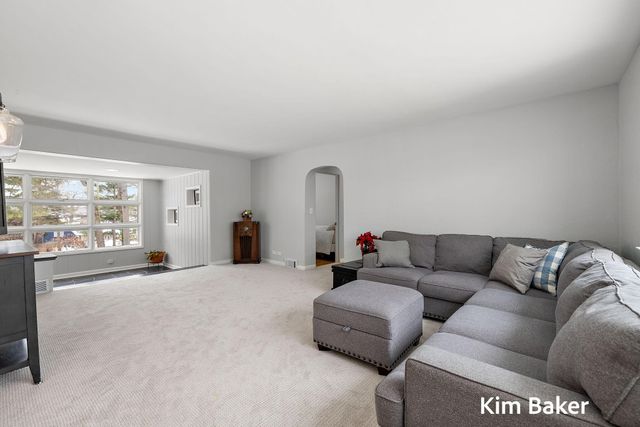 17708 Oakwood Drive, Spring Lake Twp, MI 49456