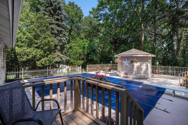 17708 Oakwood Drive, Spring Lake Twp, MI 49456