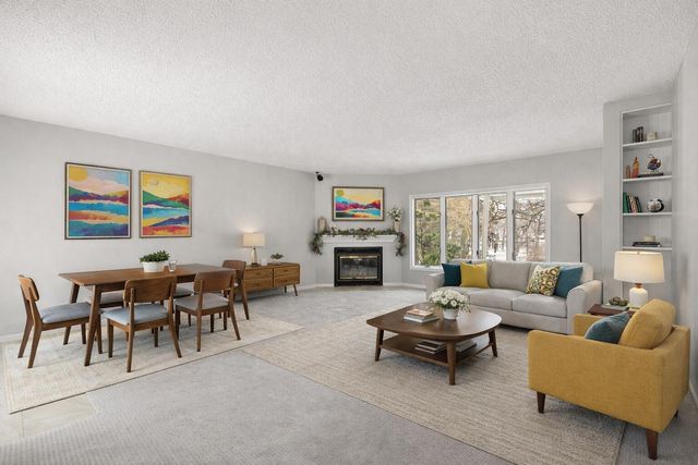 17708 Oakwood Drive, Spring Lake Twp, MI 49456