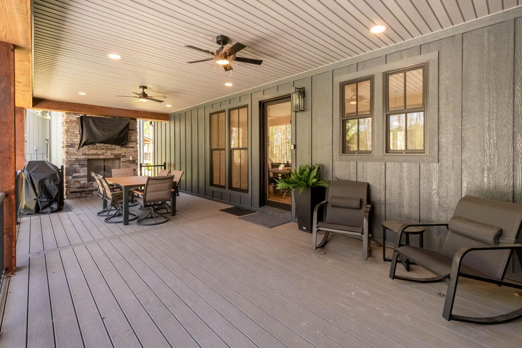 Image 12 of property listing at 454 BILTMORE RIDGE TRL, Mc Henry, MD 21541