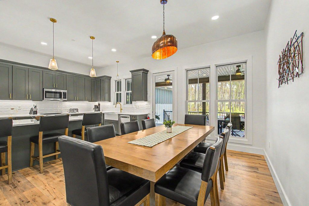 Image 17 of property listing at 454 BILTMORE RIDGE TRL, Mc Henry, MD 21541