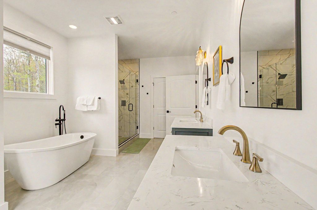 Image 37 of property listing at 454 BILTMORE RIDGE TRL, Mc Henry, MD 21541