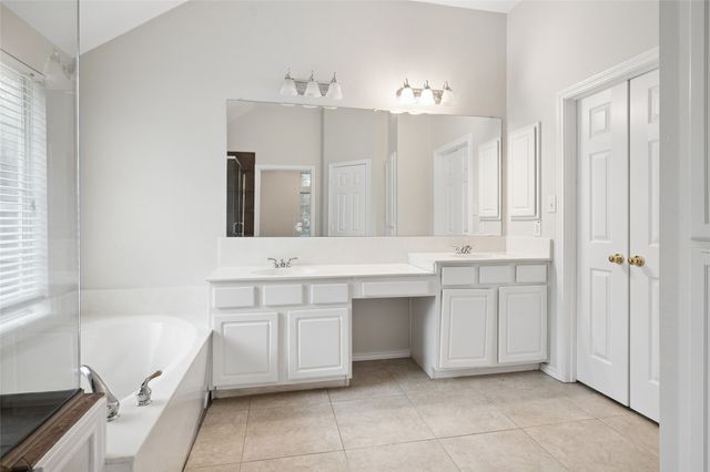 5353 Warm Springs Trail, Fort Worth, TX 76137