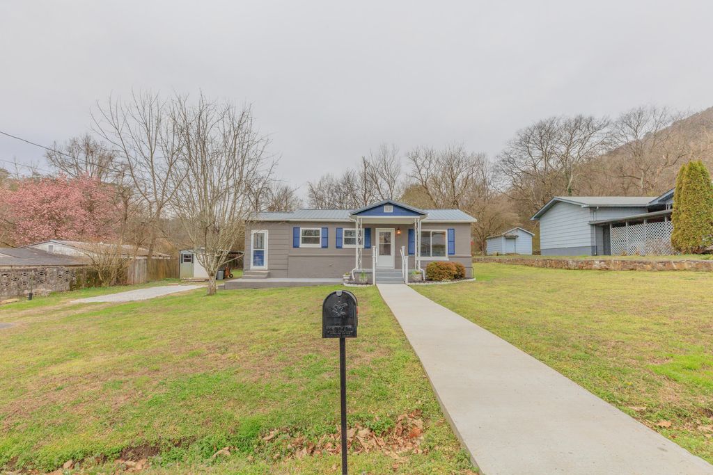 410 Hogue Street, Soddy Daisy, TN 37379