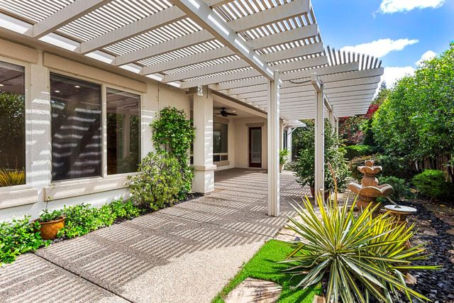 1179 Stone Hearth Ln, Lincoln, CA 95648