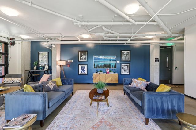 1900 12th Ave S Apt 205, Nashville, TN 37203
