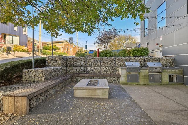 1900 12th Ave S Apt 205, Nashville, TN 37203