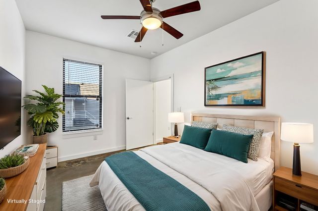 1900 12th Ave S Apt 205, Nashville, TN 37203